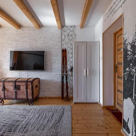 Lägenhet Pod Skocznia *